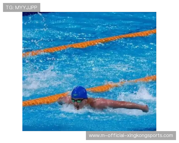 世界游泳冠军赛：蝶泳大战刷新赛季纪录