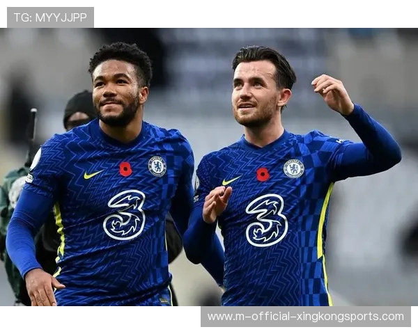 超级中场转会传闻：多家豪门锁定目标